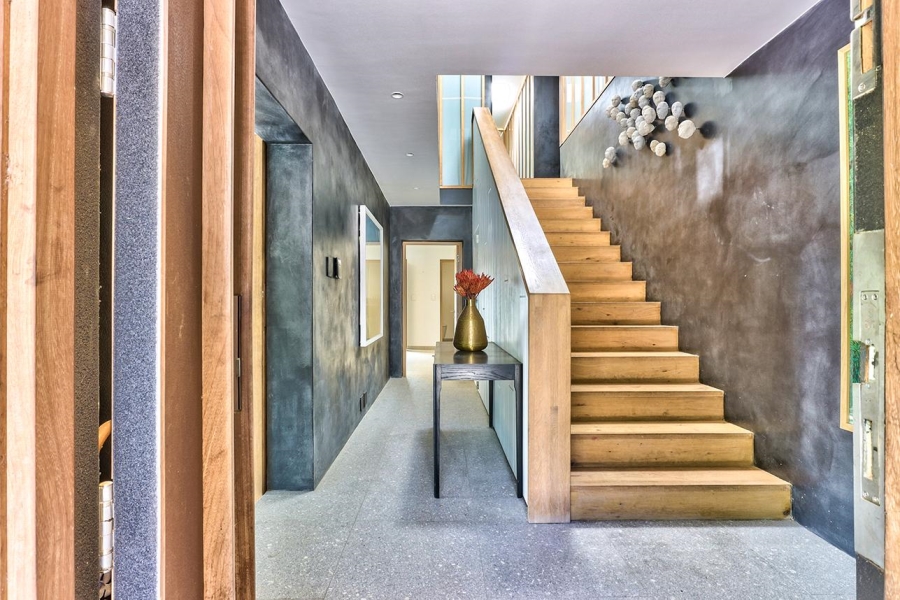 To Let 5 Bedroom Property for Rent in Higgovale Western Cape